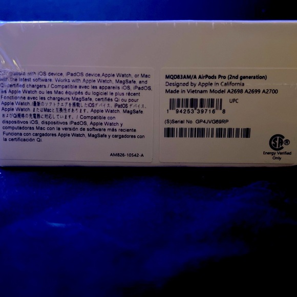 AirPods Pro (2nd Generation) - Original Packaging and Accessories